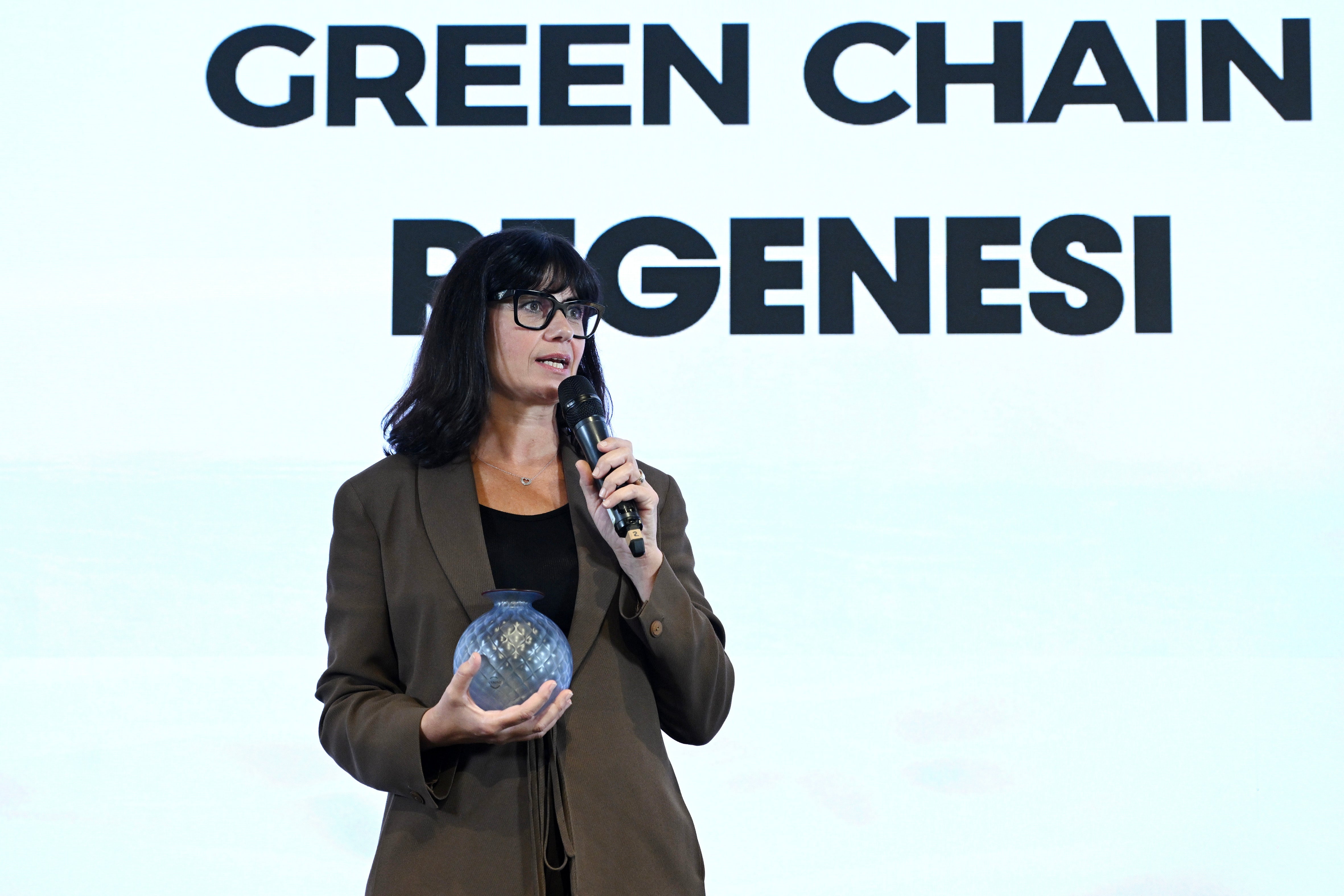 REGENESI WINS THE GREEN CHAIN AWARD AT THE MF VALUE CHAIN AWARDS 2025