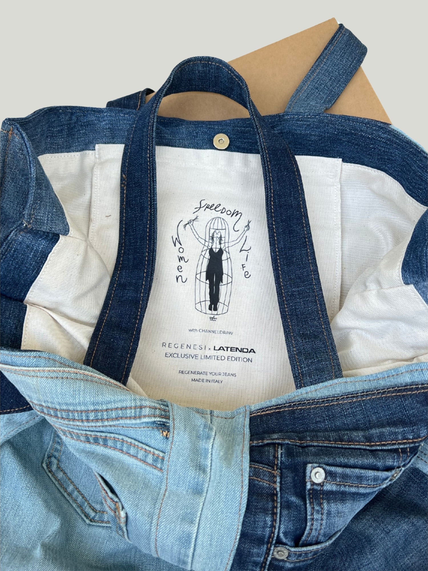 REGENERATE YOUR JEANS SHOPPER REGENESI X LA TENDA