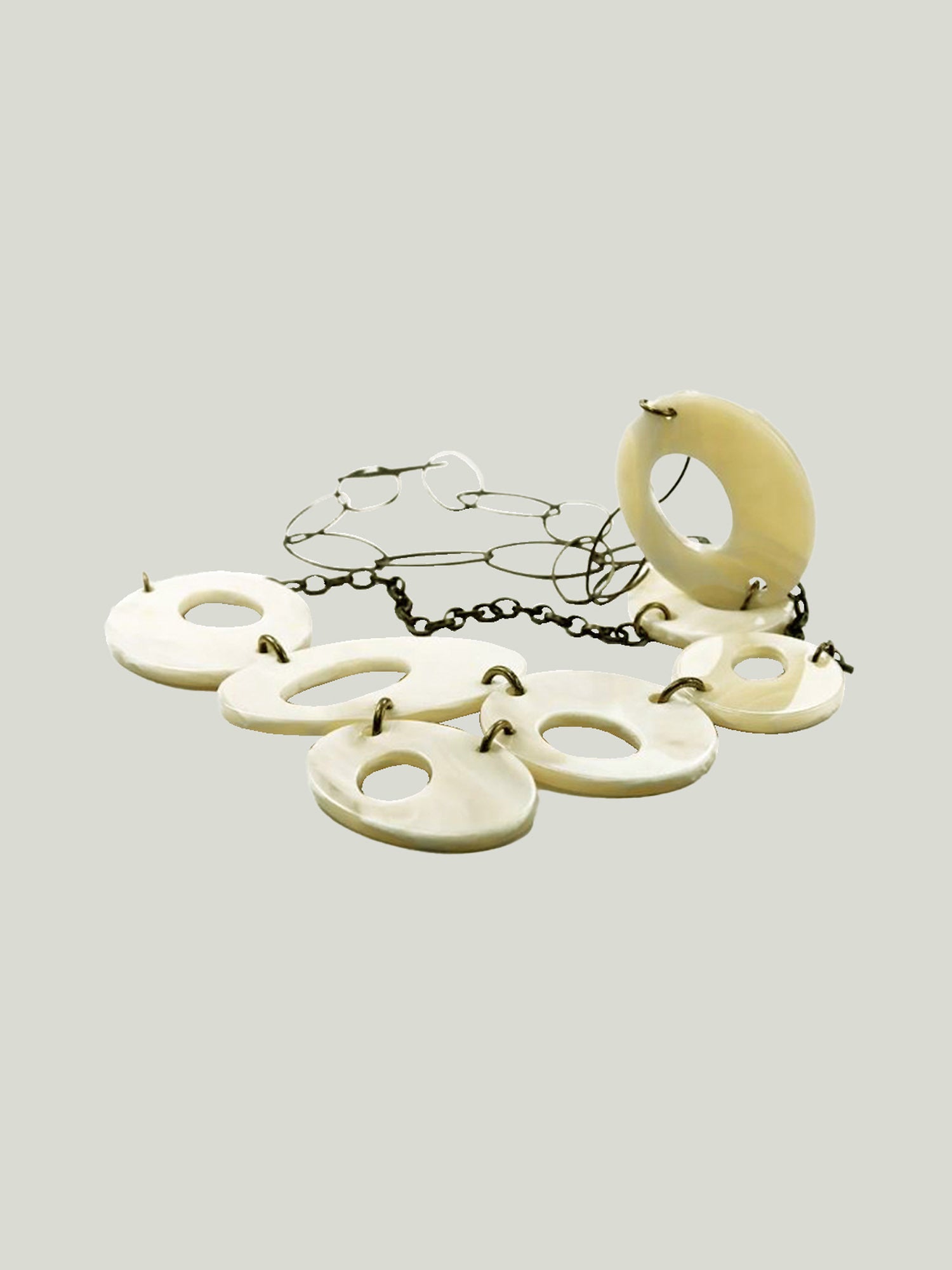 RE-CIRCLE LONG NECKLACE CENTRAL